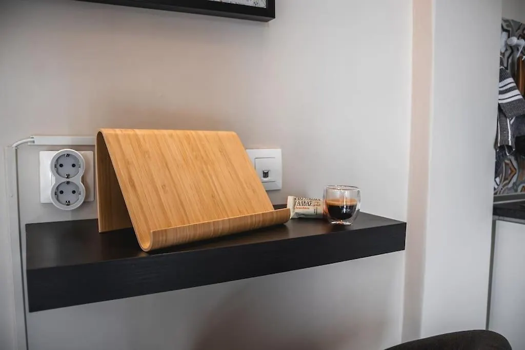 Bedcity Apartment In The Center Of Thessaloniki